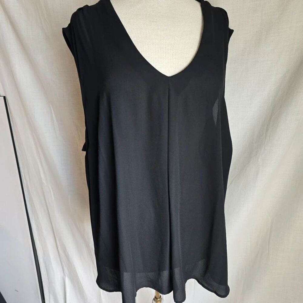 Worthington Woman Black V-Neck Sleeveless Blouse Top 4X